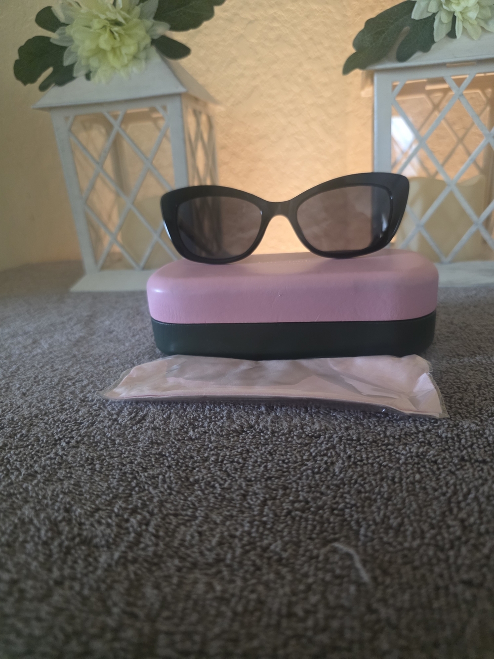 Kate Spade Black Cat-Eye Sunglasses with Pink Case